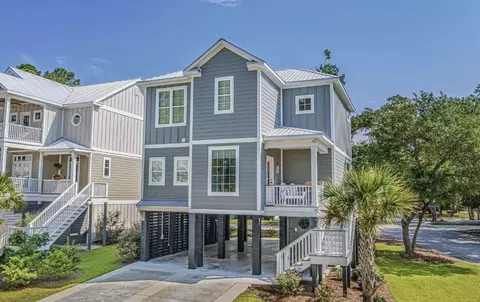 16 Lazy Hammock Trl, Pawleys Island, SC 29585