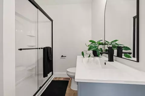 Bath - 88 Juniper Pl, Georgetown, SC 29440 photo 1 of 3