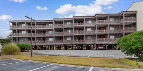 202 N Ocean Blvd #214, North Myrtle Beach, SC 29582