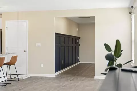 Entry Way - 901 Corn Husk Loop, Conway, SC 29527 photo 3 of 9