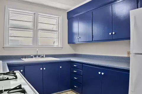Kitchen - 209 Melrose Ave, Mullins, SC 29574 photo 2 of 4