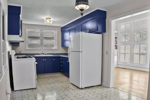 Kitchen - 209 Melrose Ave, Mullins, SC 29574 photo 1 of 4