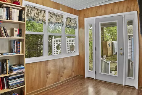 Entry Way - 209 Melrose Ave, Mullins, SC 29574 photo 3 of 3