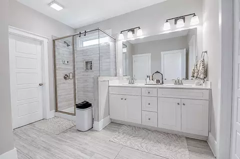 Bath - 669 Pacific Commons Dr, Surfside Beach, SC 29575 photo 1 of 5