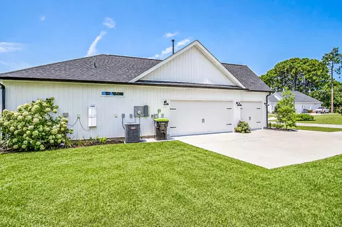 Exterior - 669 Pacific Commons Dr, Surfside Beach, SC 29575 photo 2 of 10