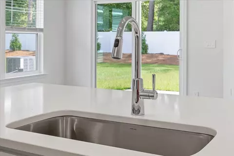 Kitchen - 168 Black Oak Rd, Georgetown, SC 29440 photo 9 of 11