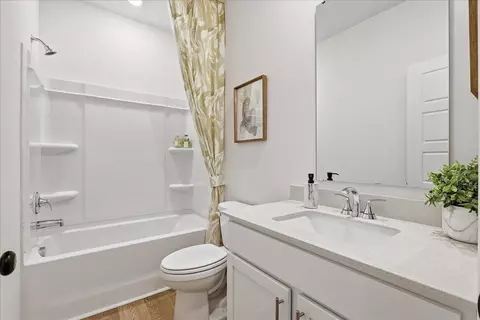 Bath - 168 Black Oak Rd, Georgetown, SC 29440 photo 1 of 3