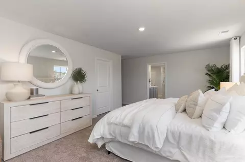 Bedroom - 433 Green Ash Dr, Conway, SC 29527 photo 2 of 8