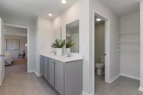 Entry Way - 433 Green Ash Dr, Conway, SC 29527 photo 2 of 2