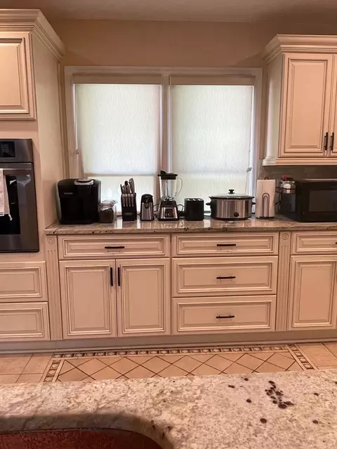 Kitchen - 5 Pine Valley Ln, Surfside Beach, SC 29575 photo 3 of 4