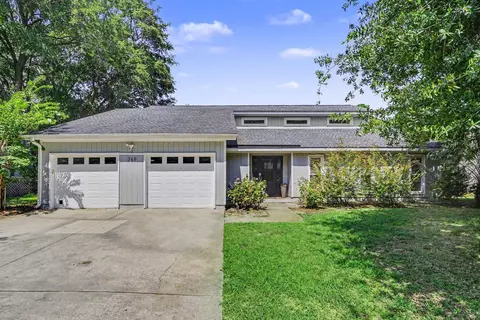 369 Rum Gully Cir, Murrells Inlet, SC 29576