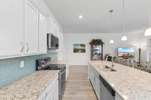 Kitchen - 205 Juniata Loop, Little River, SC 29566 photo 3 of 6