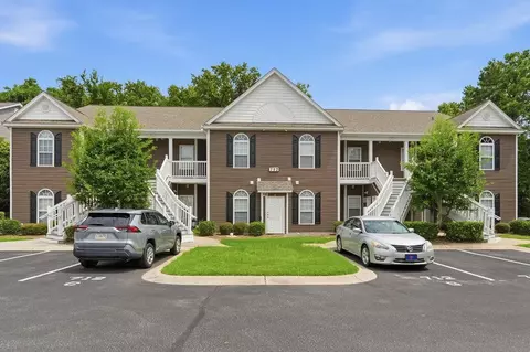 712 Algonquin Dr #C, Pawleys Island, SC 29585