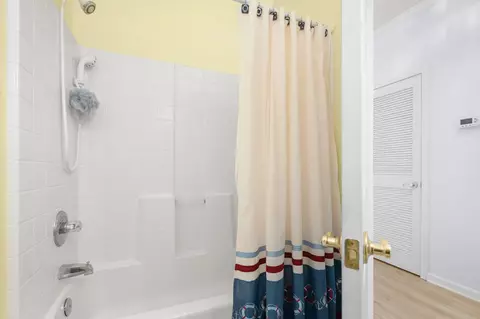 Bath - 750 Charter Dr #E-5, Longs, SC 29568 photo 3 of 3