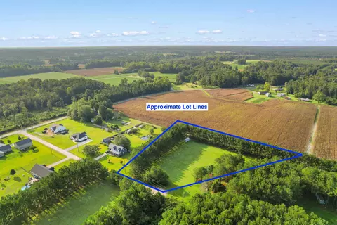 121 Deans Ct, Green Sea, SC 29545