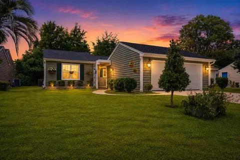 205 Birkdale Ln, Myrtle Beach, SC 29588