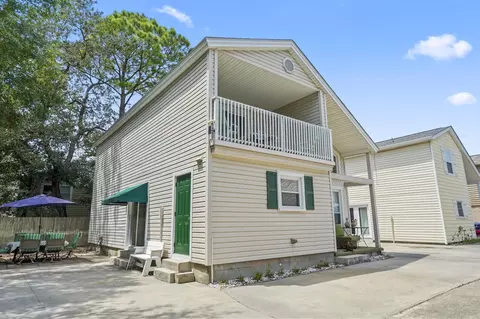 1807 Hillside Dr S, North Myrtle Beach, SC 29582