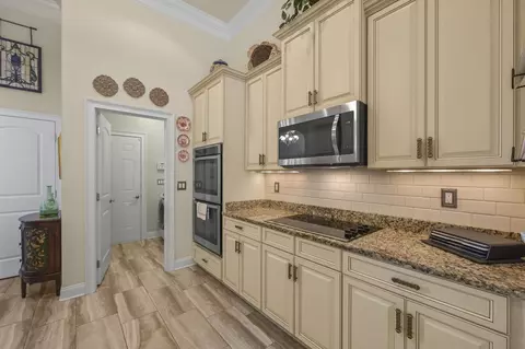 Kitchen - 617 Evers Loop, Myrtle Beach, SC 29575 photo 4 of 6