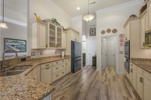 Kitchen - 617 Evers Loop, Myrtle Beach, SC 29575 photo 3 of 6