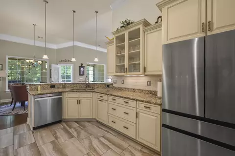 Kitchen - 617 Evers Loop, Myrtle Beach, SC 29575 photo 2 of 6