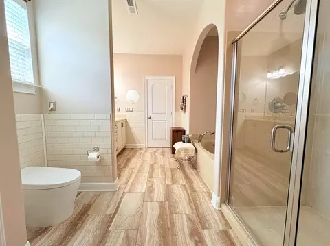 Bath - 617 Evers Loop, Myrtle Beach, SC 29575 photo 1 of 7