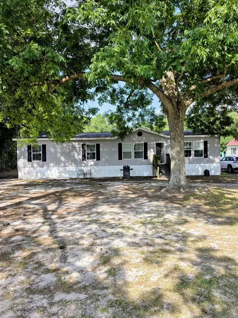 2328 Sims Reach Rd, Kingstree, SC 29556