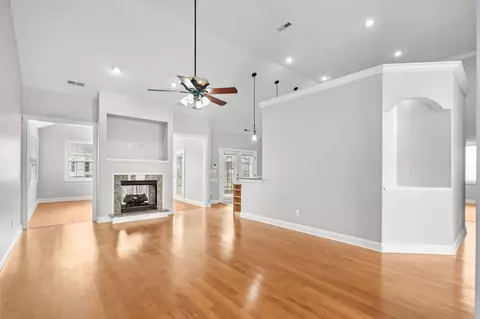Living - 970 Shipmaster Ave, Myrtle Beach, SC 29579 photo 1 of 9