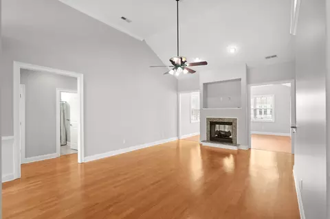 Living - 970 Shipmaster Ave, Myrtle Beach, SC 29579 photo 3 of 9
