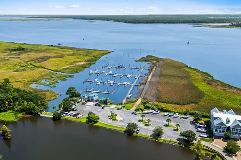View/Area - 30 Peter Horry Ct #182, Georgetown, SC 29440 photo 3 of 9