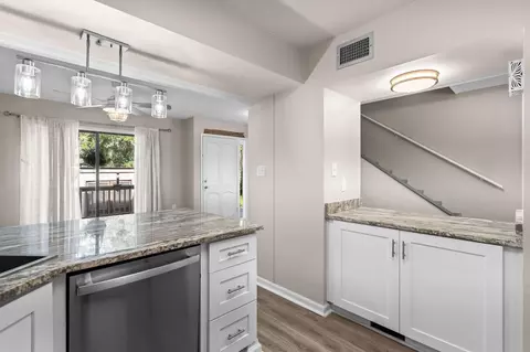 Kitchen - 30 Peter Horry Ct #182, Georgetown, SC 29440 photo 5 of 5