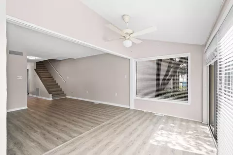 Living - 30 Peter Horry Ct #182, Georgetown, SC 29440 photo 6 of 7