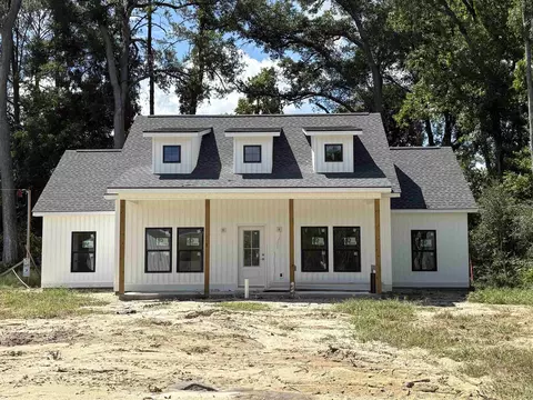 4344 Mineola Ave, Little River, SC 29566