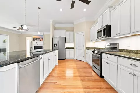 Kitchen - 242 Hyacinth Loop, Murrells Inlet, SC 29576 photo 2 of 2