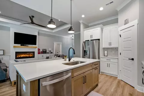 Kitchen - 3367 Red Bluff Rd, Loris, SC 29569 photo 4 of 6