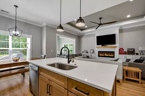 Kitchen - 3367 Red Bluff Rd, Loris, SC 29569 photo 3 of 6
