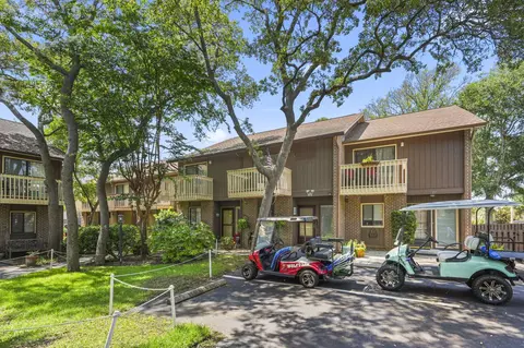 307 77th Ave N #18, Myrtle Beach, SC 29572