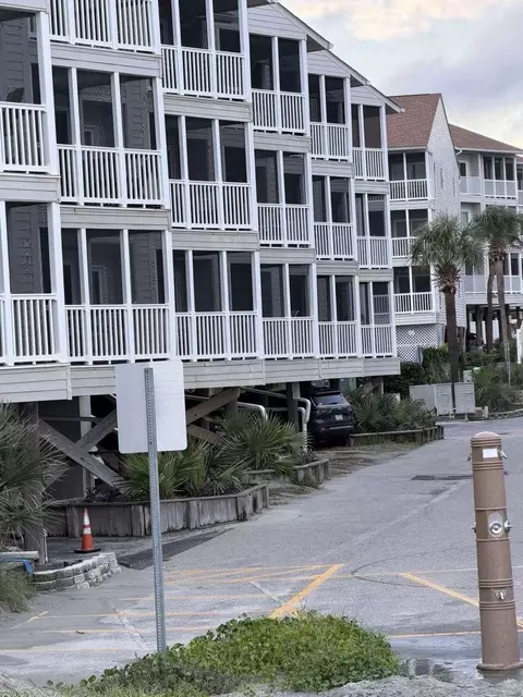 9570 Shore Dr #112, Myrtle Beach, SC 29572