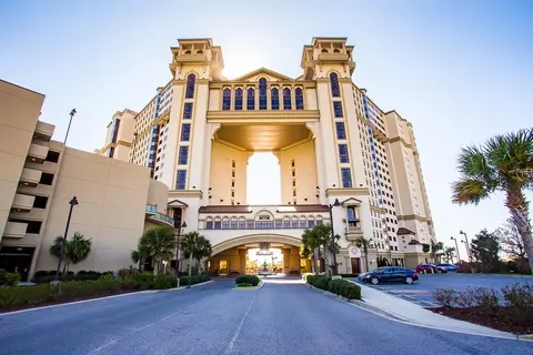 100 N Beach Blvd #1607, North Myrtle Beach, SC 29582