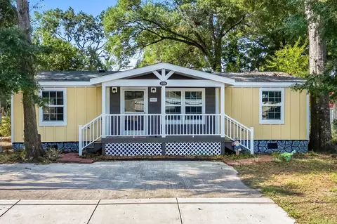 2408 Bryan St, North Myrtle Beach, SC 29582