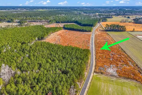 4782 Grainger Cir, Green Sea, SC 29545