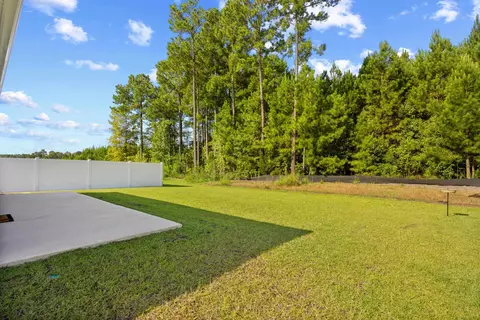 Exterior - 1113 Lauryn Oak Loop, Longs, SC 29568 photo 5 of 10