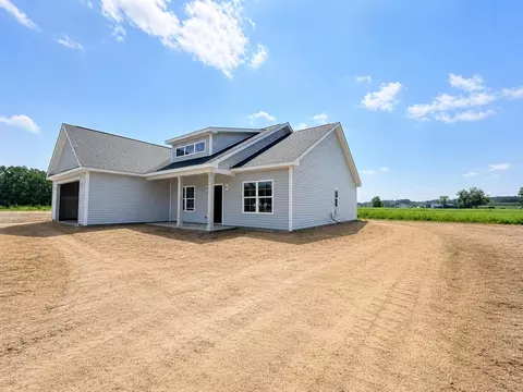 Exterior - 2721 Loop Rd, Loris, SC 29569 photo 3 of 4