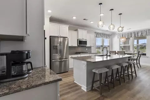 Kitchen - 1044 Cascade Loop, Little River, SC 29566 photo 5 of 9