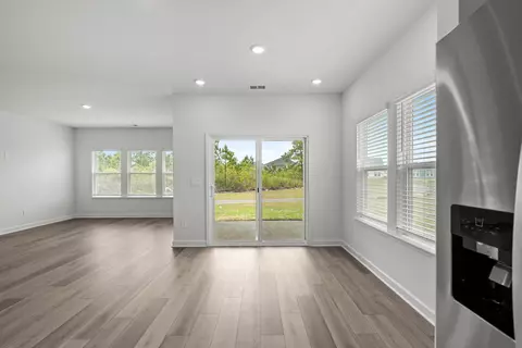 Living - 416 Congaree St, Longs, SC 29568 photo 5 of 8