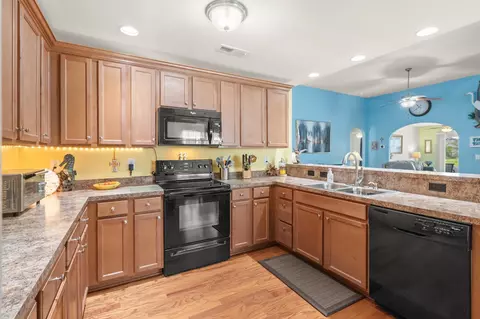 Kitchen - 1649 Hack Ct, Surfside Beach, SC 29575 photo 3 of 5