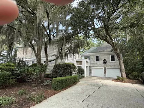 14 Flat Boat Ln, Pawleys Island, SC 29585