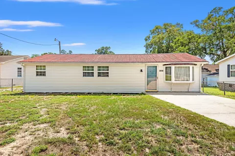 2418 Park St, North Myrtle Beach, SC 29582