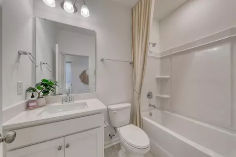Bath - 2507 Silver Leaf Dr, Longs, SC 29568 photo 2 of 2