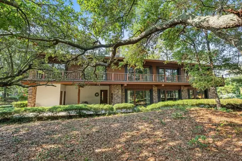 302 8th Ave N, North Myrtle Beach, SC 29582