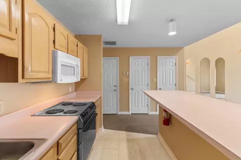 Entry Way - 218 Double Eagle Dr #E2, Myrtle Beach, SC 29575 photo 2 of 2